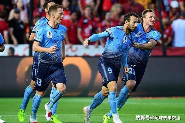 险胜中超副班长后 斯卢茨基批评申花队的脆弱防线